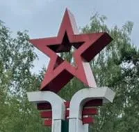 Красная звезда на стелу в Дивногорске (518402)