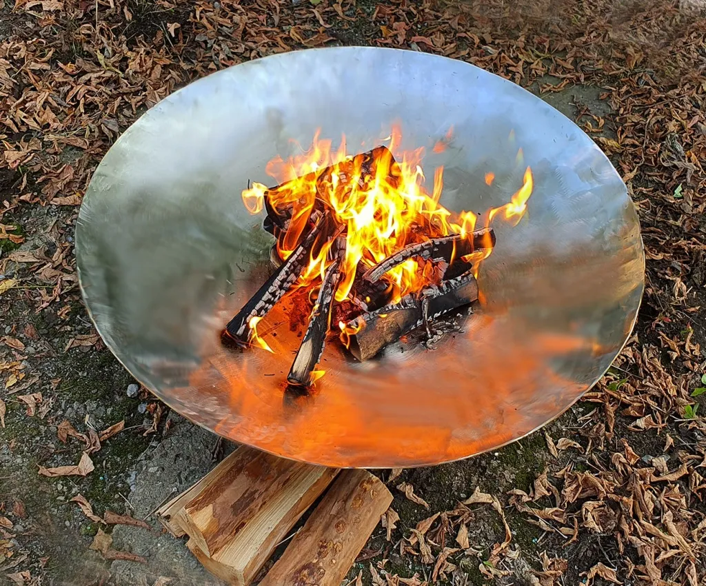Очаг для костра из нержавеющей стали - диаметр 1 метр, толщина стенки 5 мм. на заказ в Дивногорске 